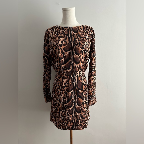 Aritzia Leopard Print Dress - Picture 6 of 11